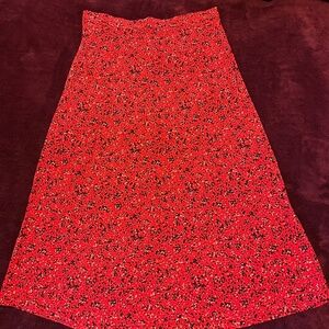 Old Navy red and black multicolor size M midi skirt